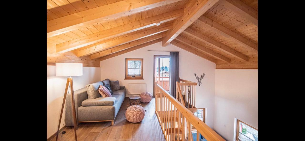Hirsch Chalet #Sauna Lechbruck Buitenkant foto